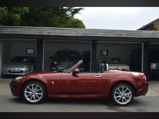 /photos/12381/92769915-4593-4179-aa78-01e4250a2074_i320x240.jpg