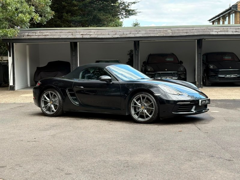 2017 Porsche 718