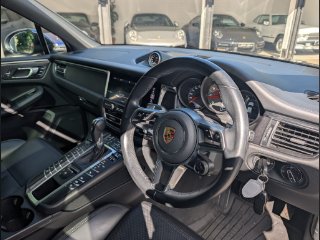 /photos/12381/dff4f3c9-1a65-c874-83b3-54ad2f0e5398_i320x240.jpg